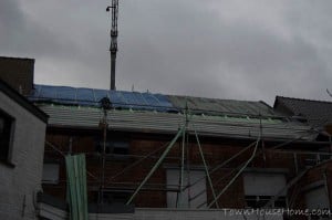 Roof behind cover upside